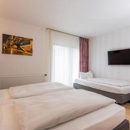 Hotel & Wirtshaus Hansen Bergisch Gladbach Luaran gambar