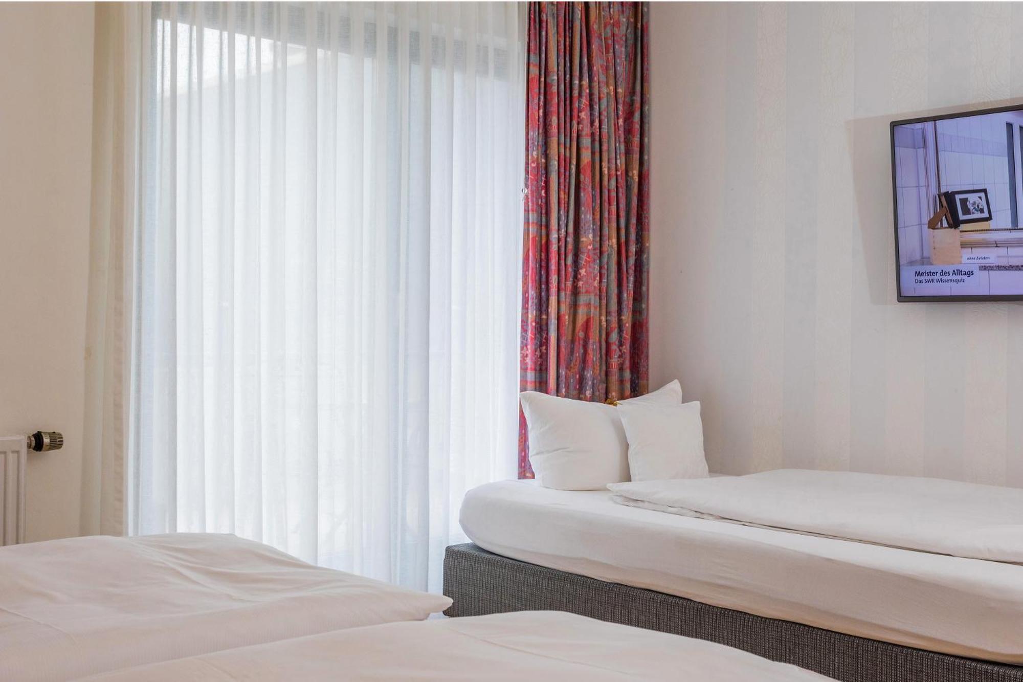 Hotel & Wirtshaus Hansen Bergisch Gladbach Luaran gambar