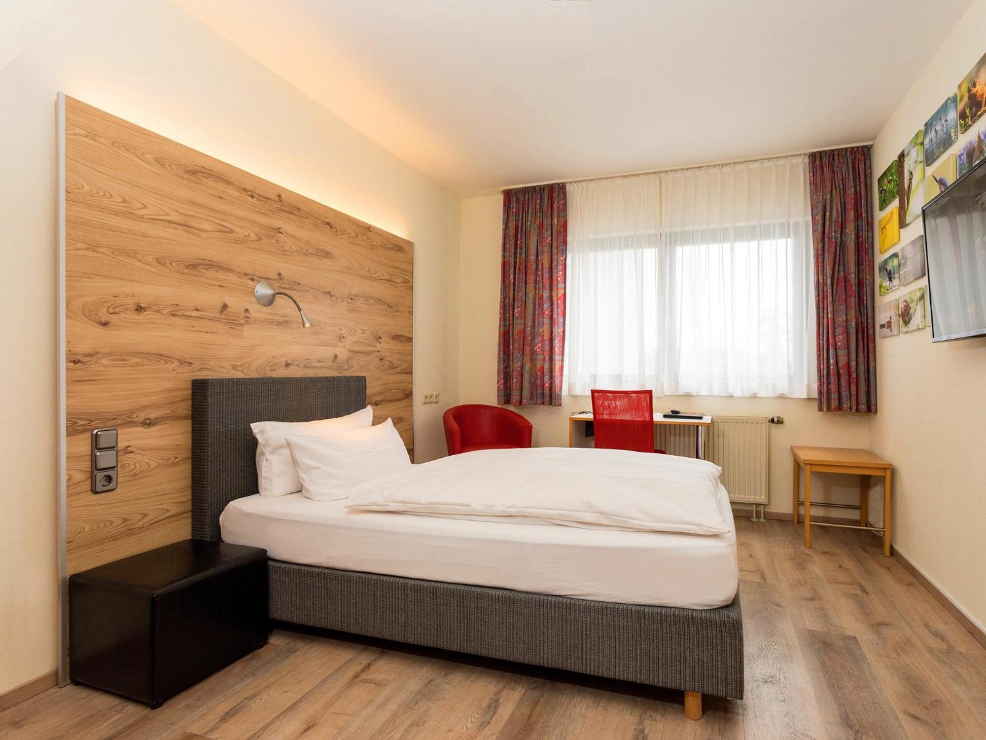 Hotel & Wirtshaus Hansen Bergisch Gladbach Luaran gambar