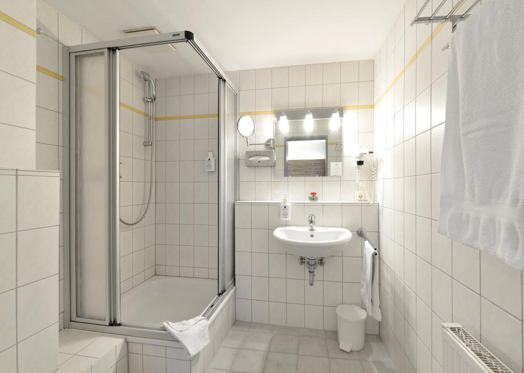 Hotel & Wirtshaus Hansen Bergisch Gladbach Luaran gambar
