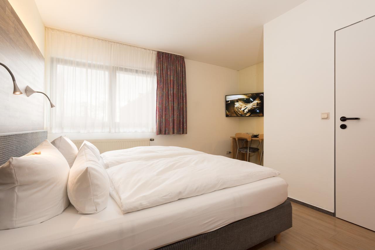 Hotel & Wirtshaus Hansen Bergisch Gladbach Luaran gambar